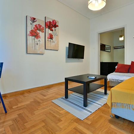 Athens Retreat 1-Bdr Apartment By Wehost أثينا المظهر الخارجي الصورة